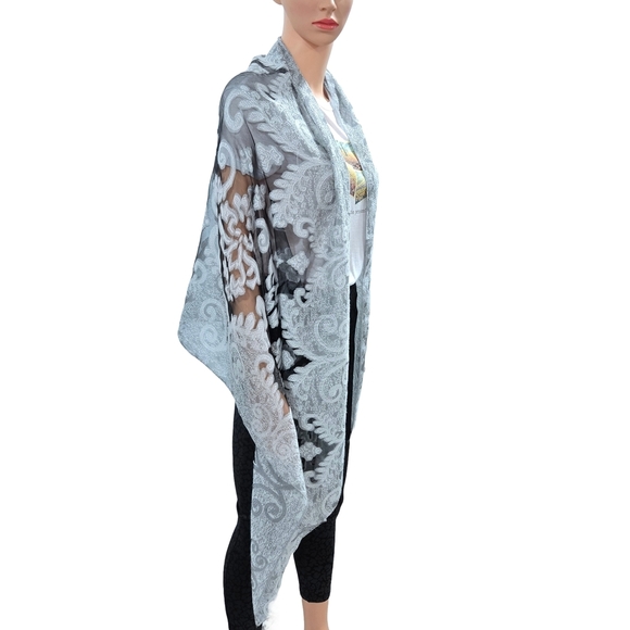 Elegant Black and Gray Floral Scarf - Picture 3 of 9